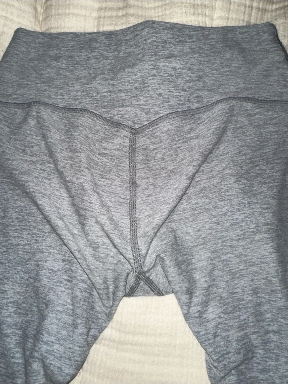 ALO Yoga Women's Grey Heather Leggings - EUC XS
